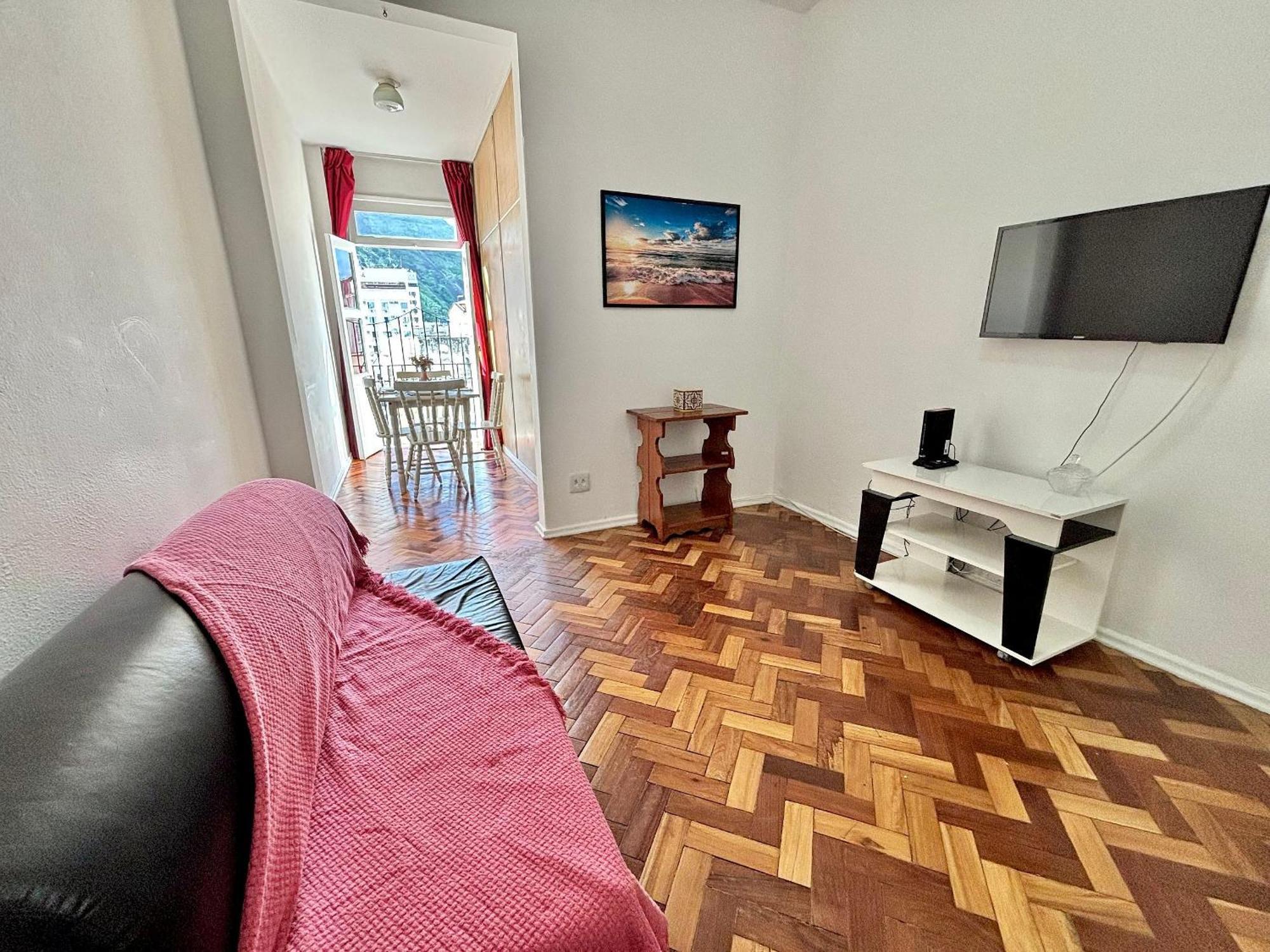 Apartemen Edificio Copamar *